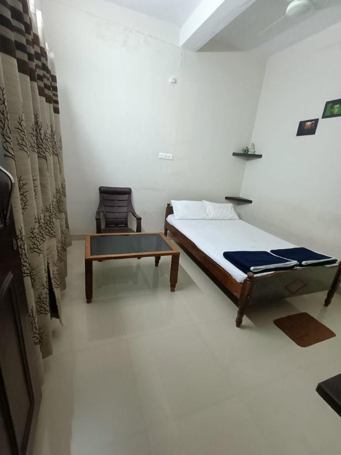 M Cube Service Apartments Sakleshpur Buitenkant foto